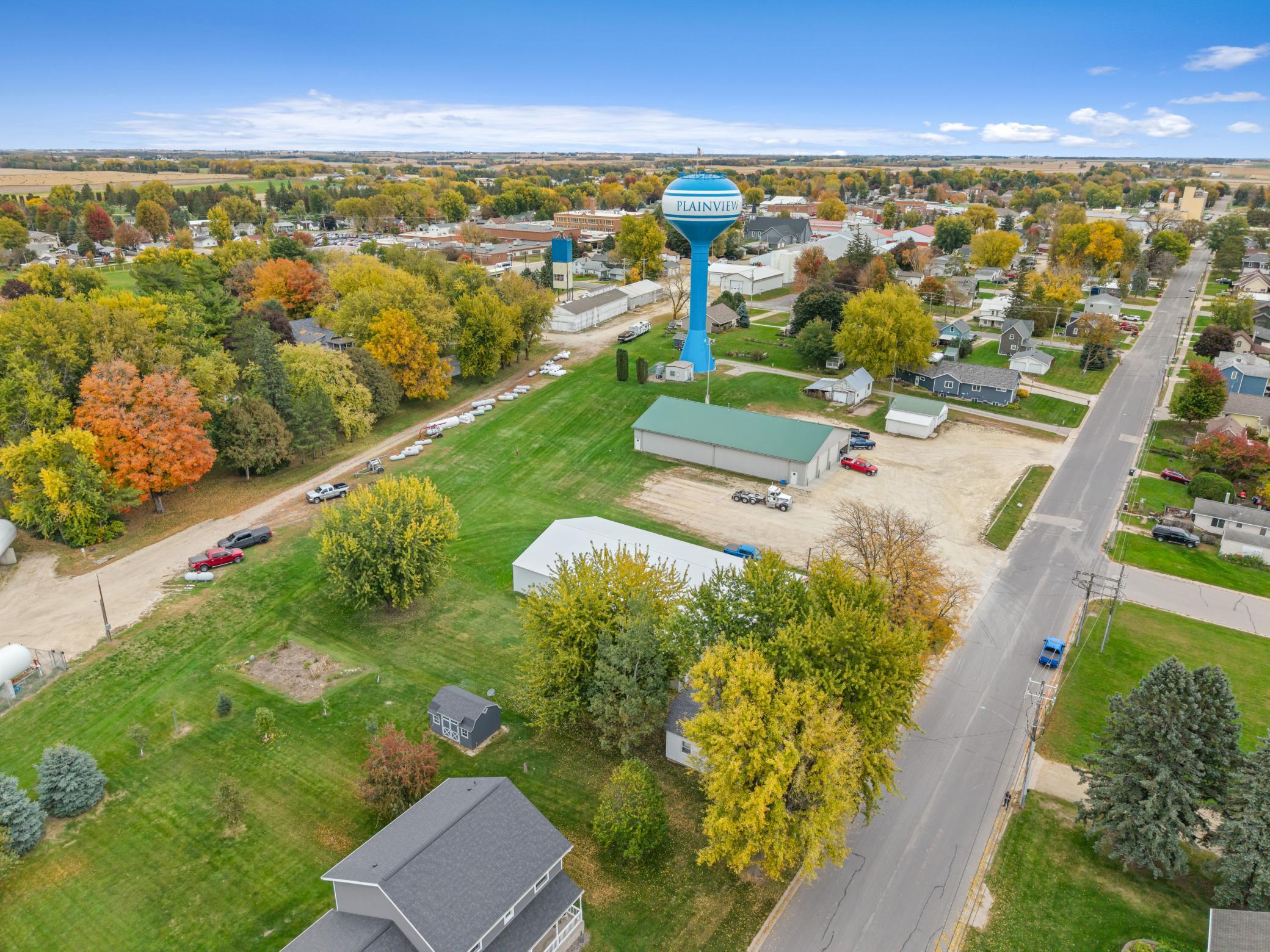 main property photo 22