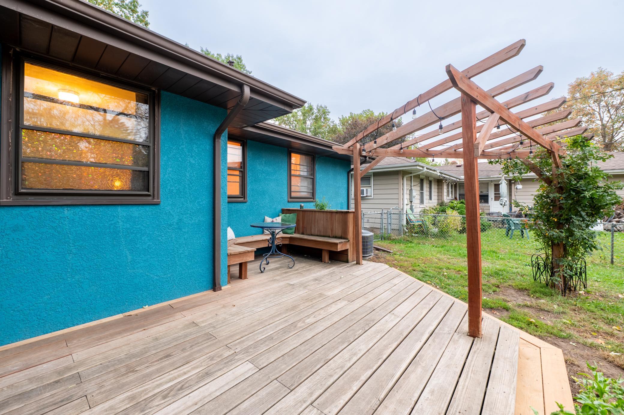 main property photo 27