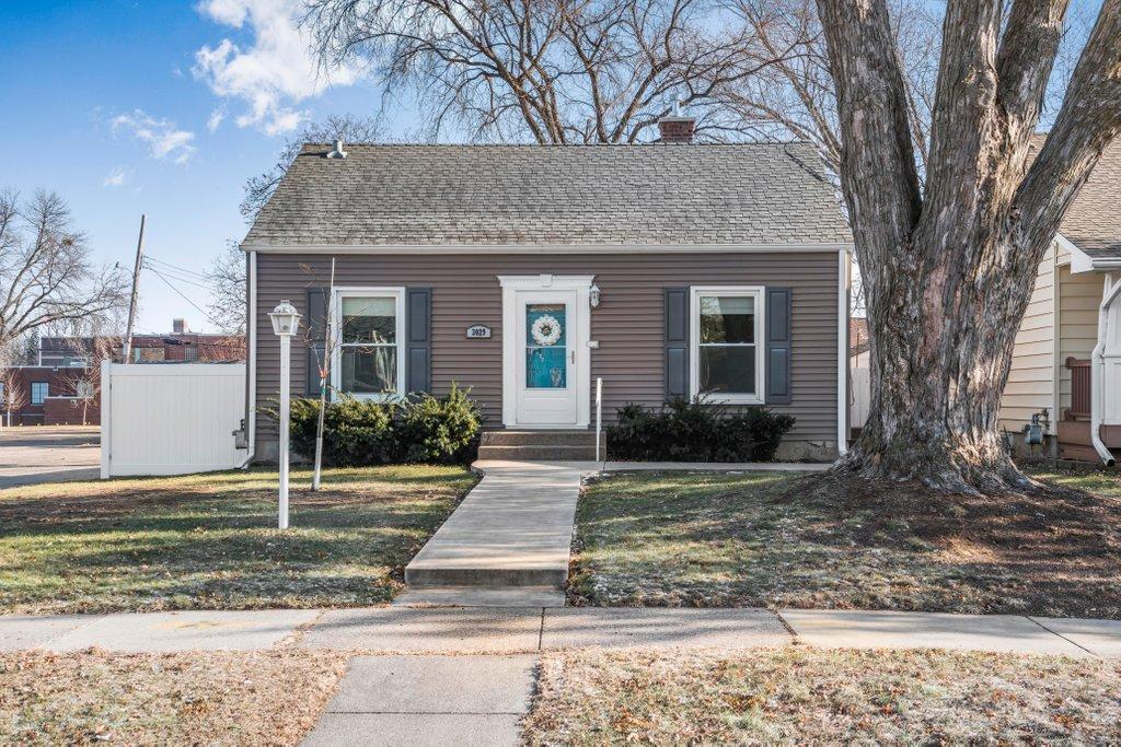 main property photo 25