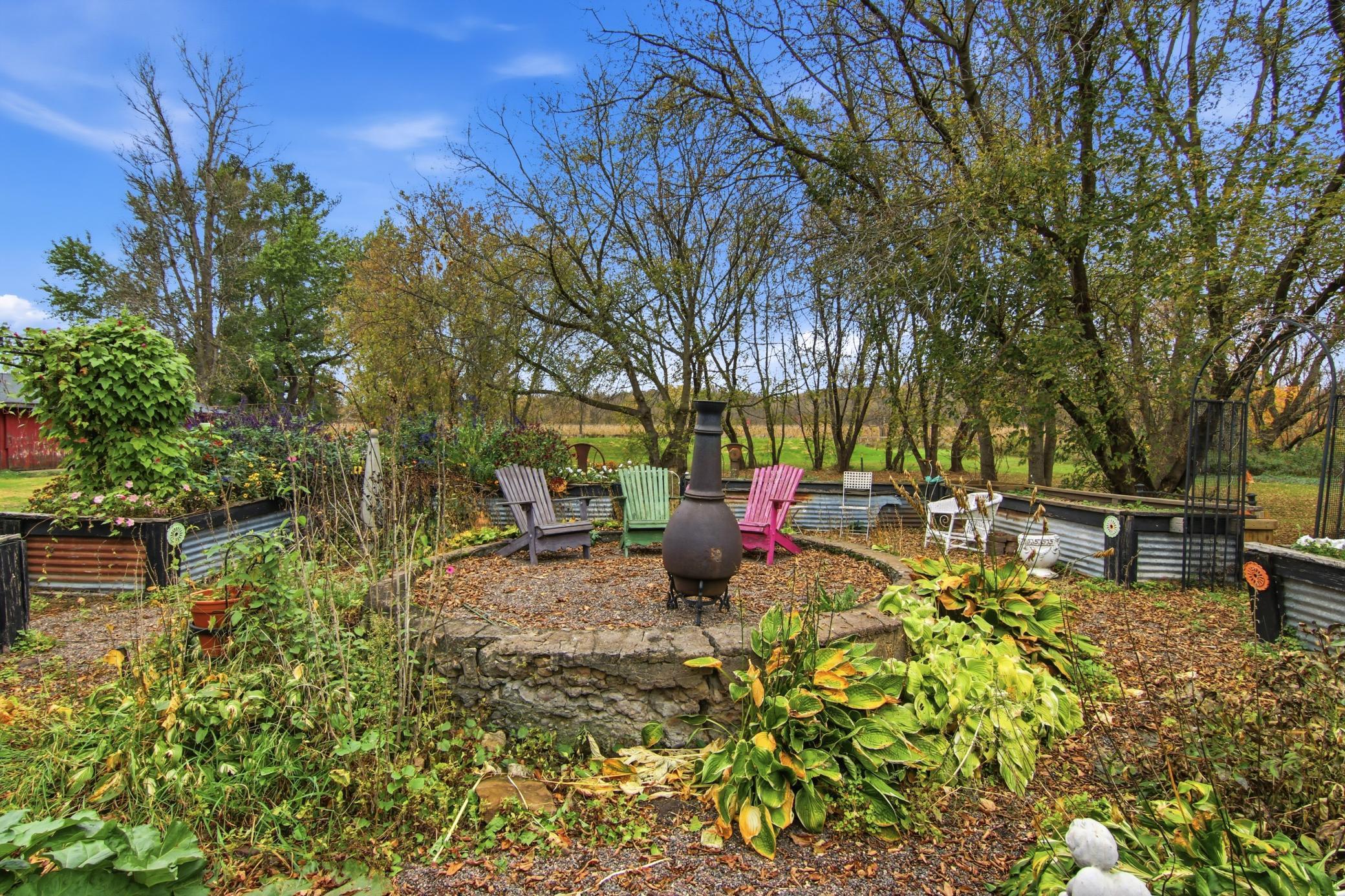 main property photo 39