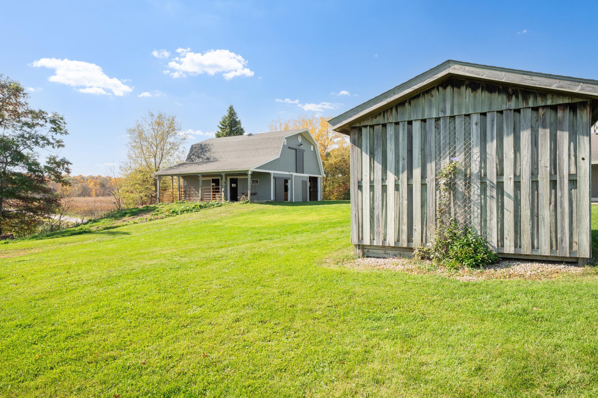 main property photo 7