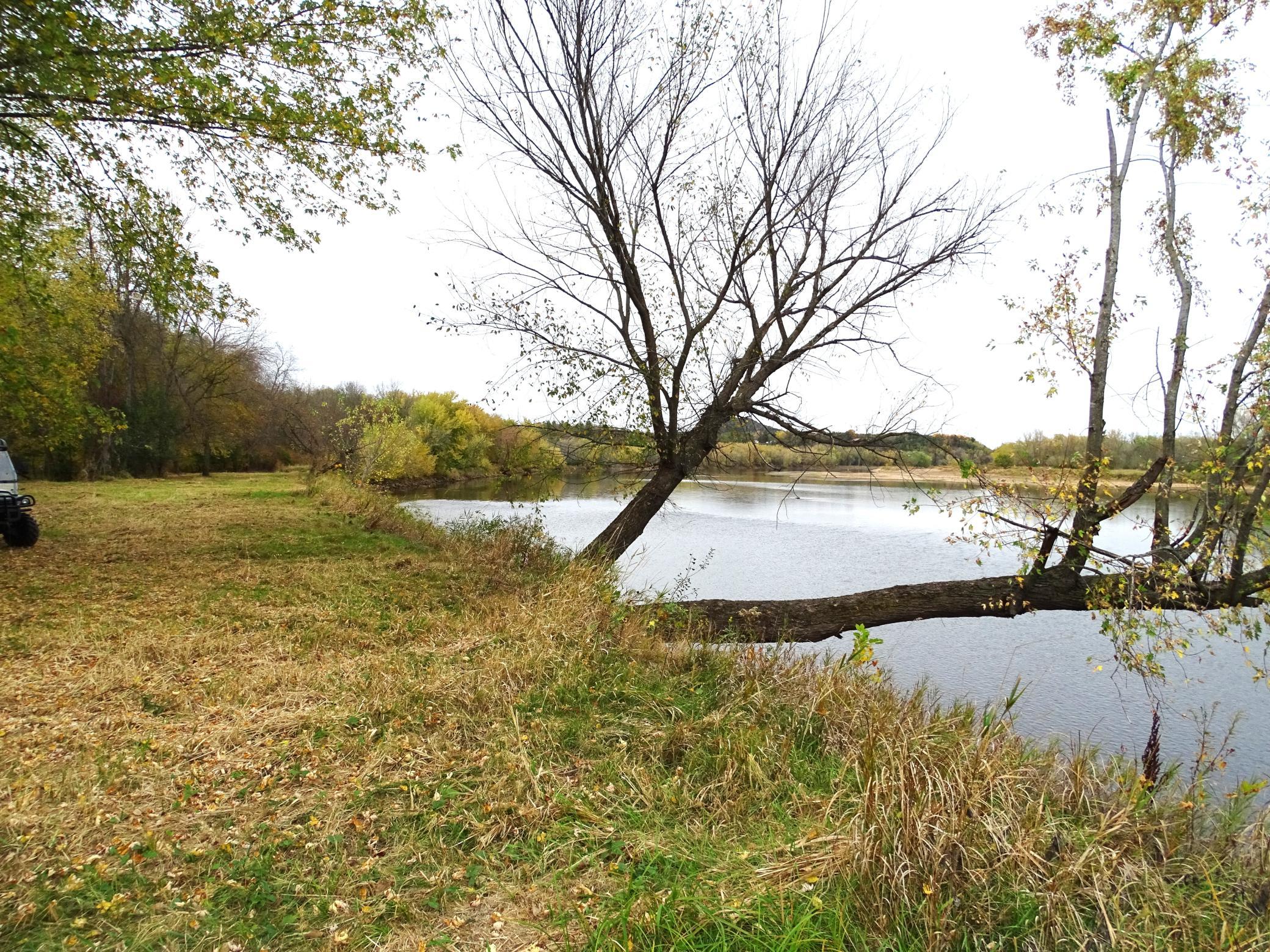 main property photo 50
