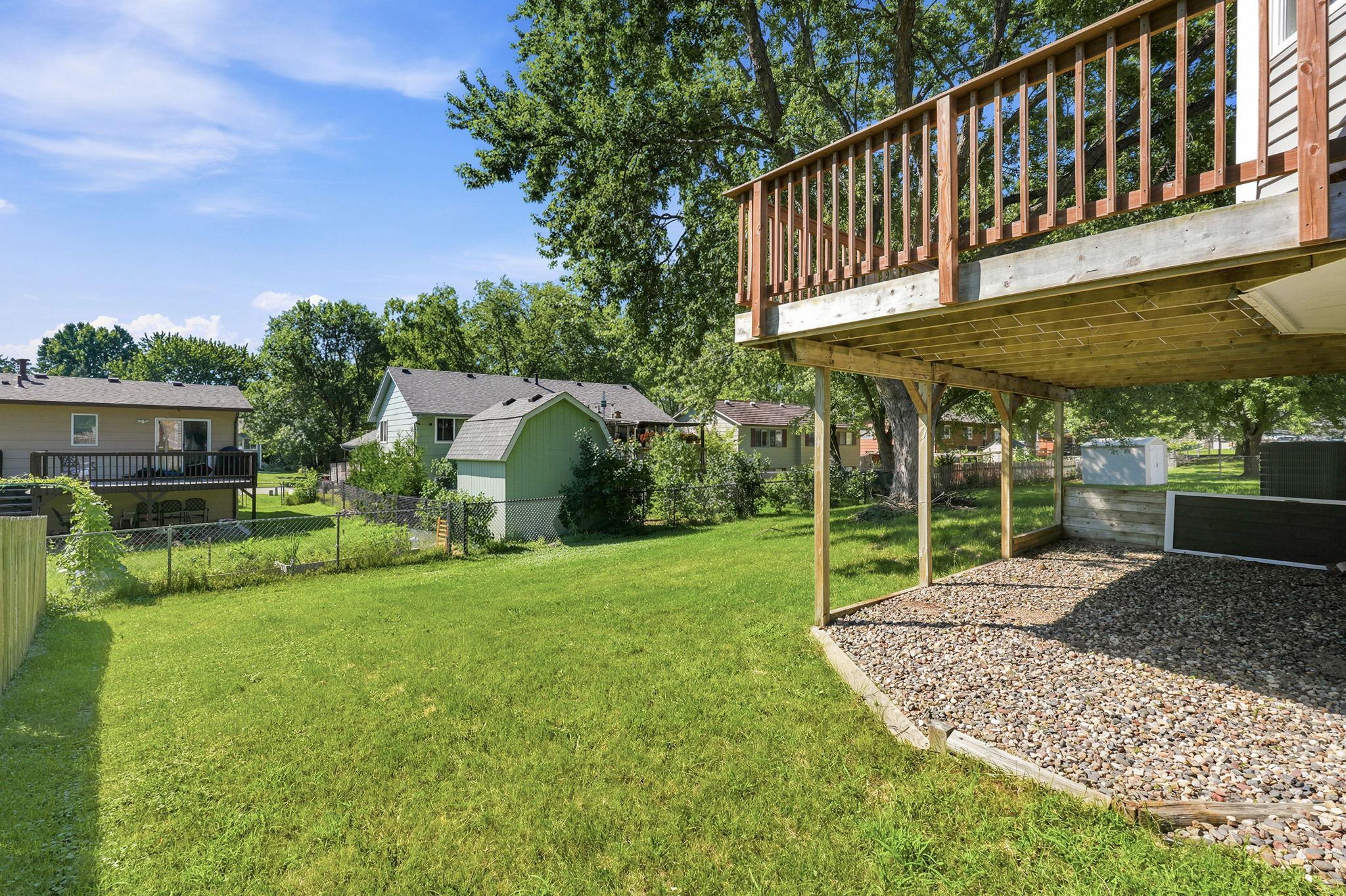 main property photo 36