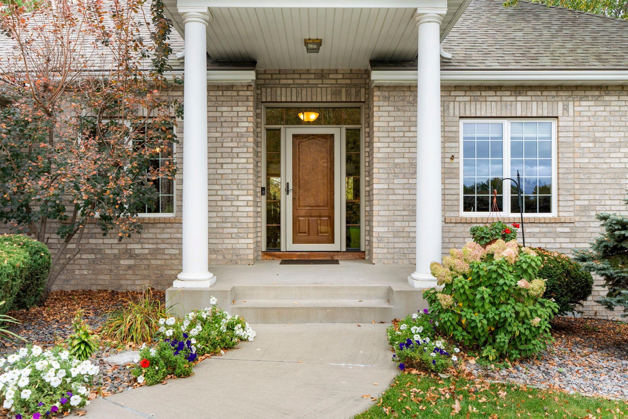 main property photo 3