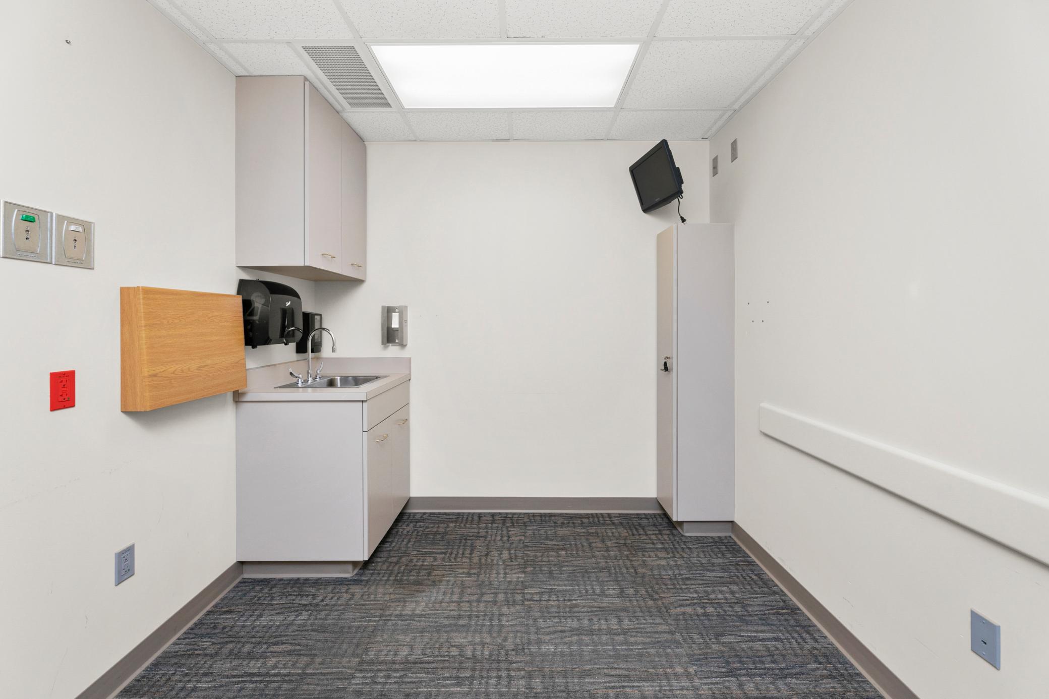 main property photo 70