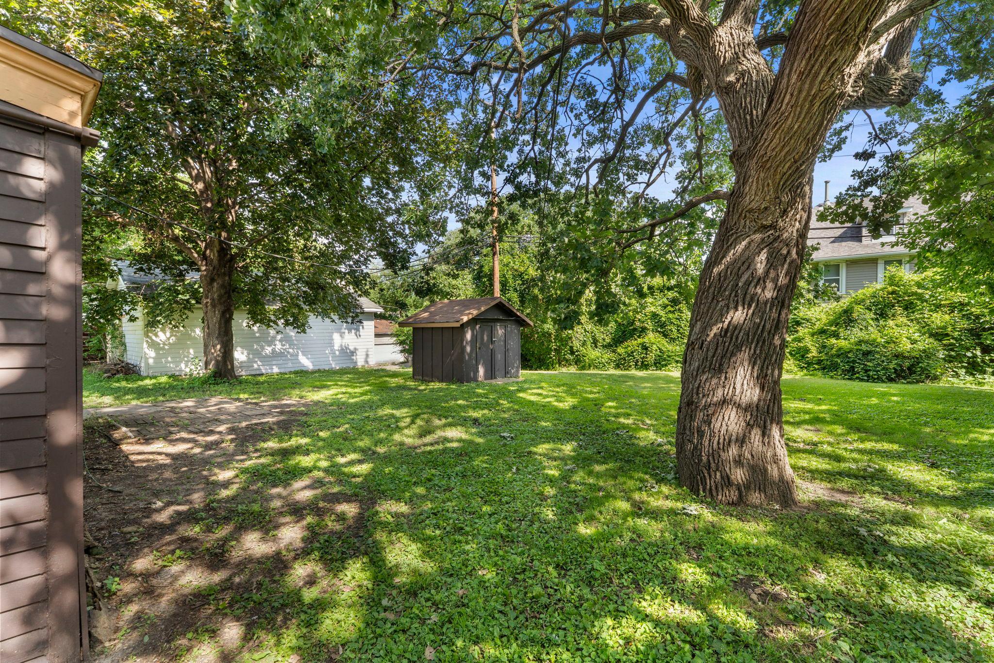 main property photo 59