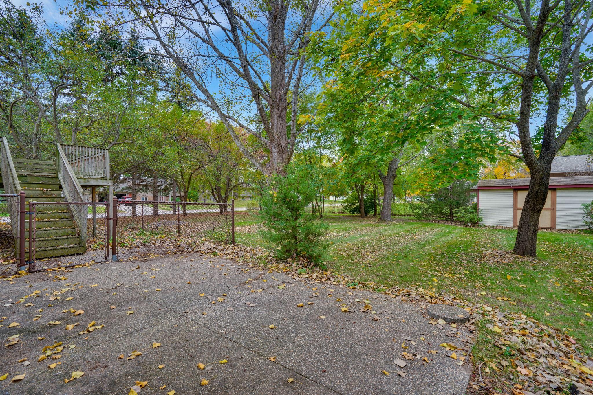 main property photo 23
