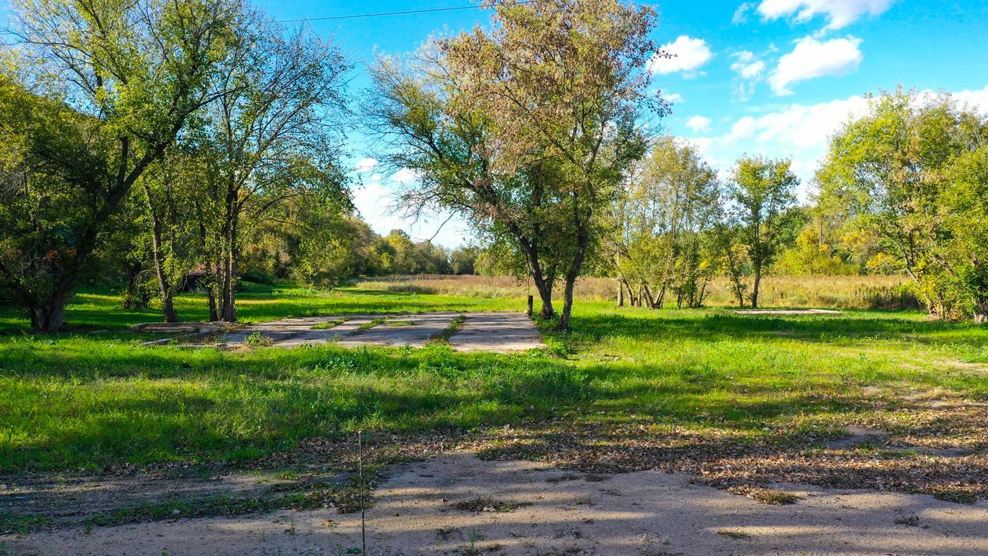 main property photo 15