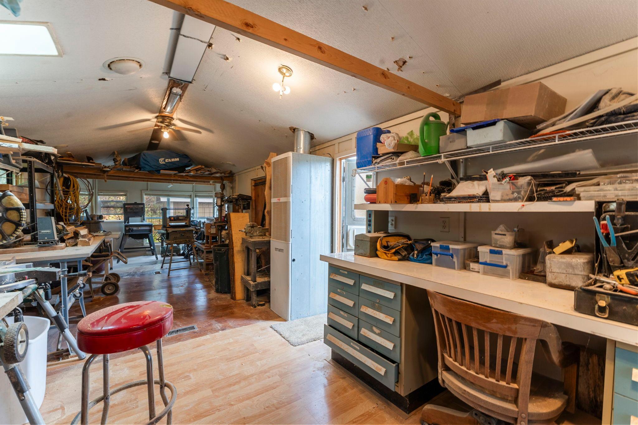 main property photo 79