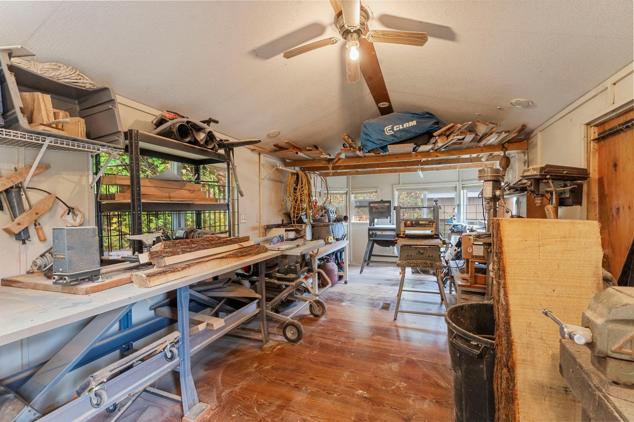 main property photo 80
