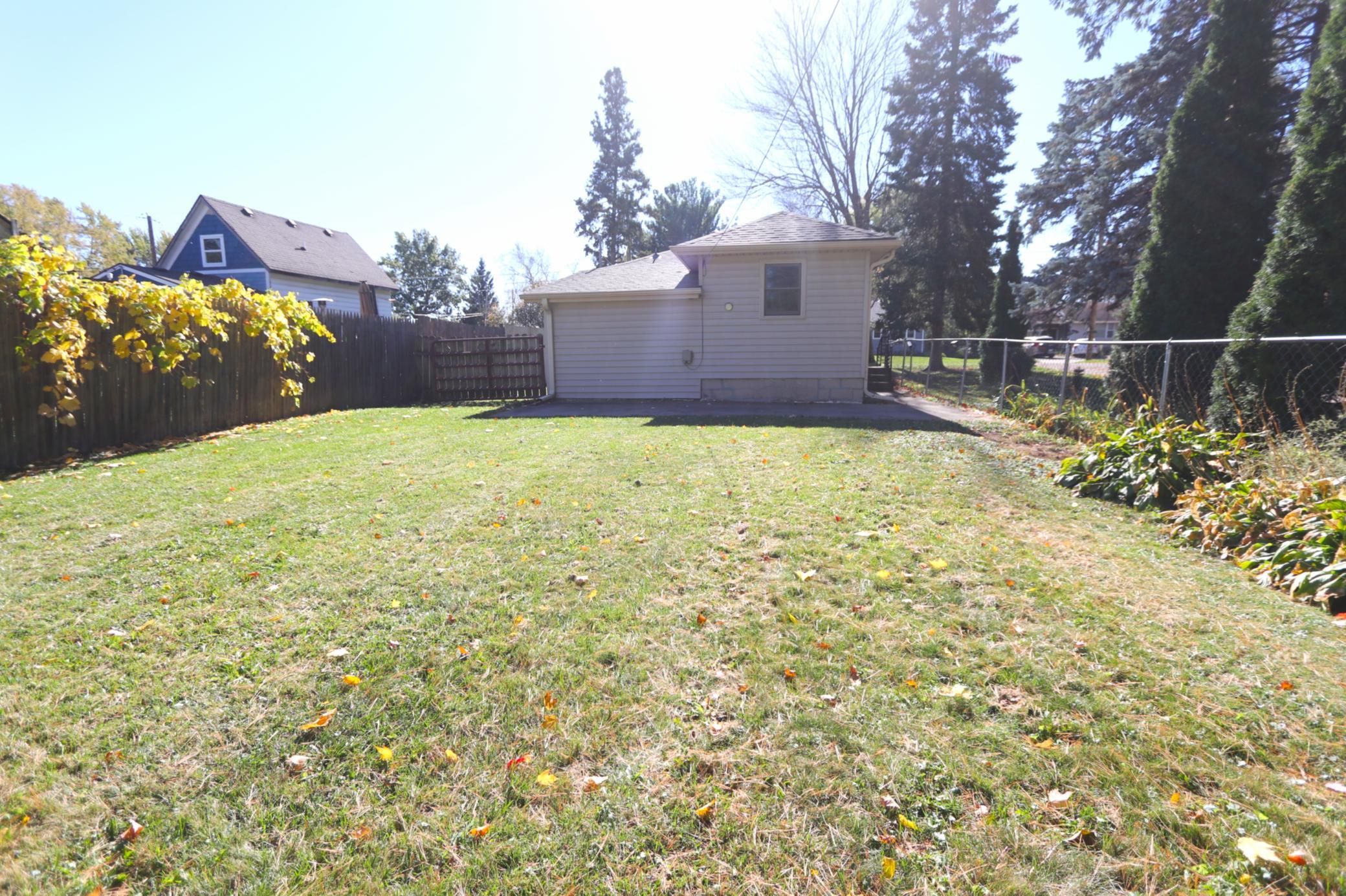 main property photo 19