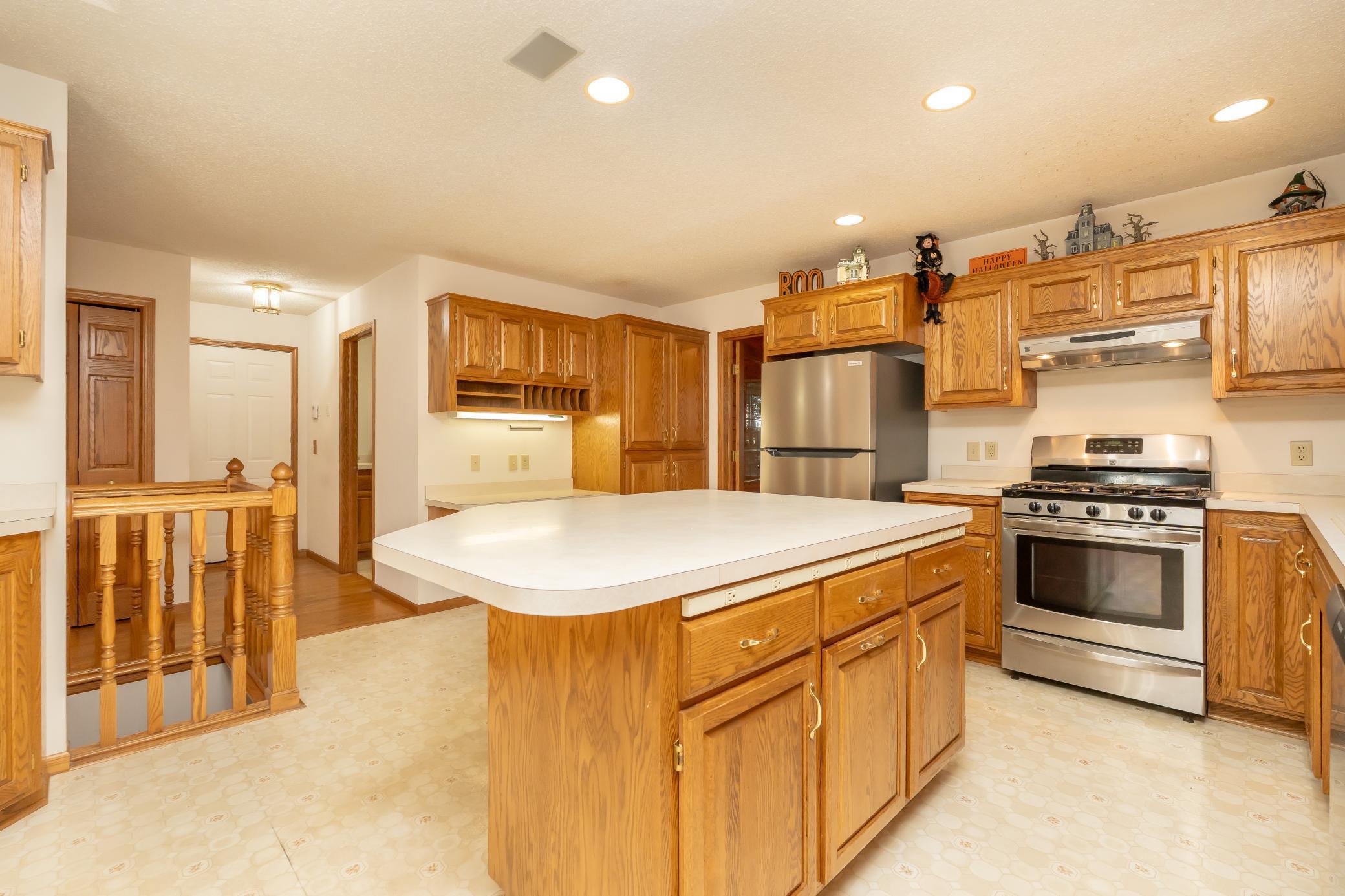 main property photo 15