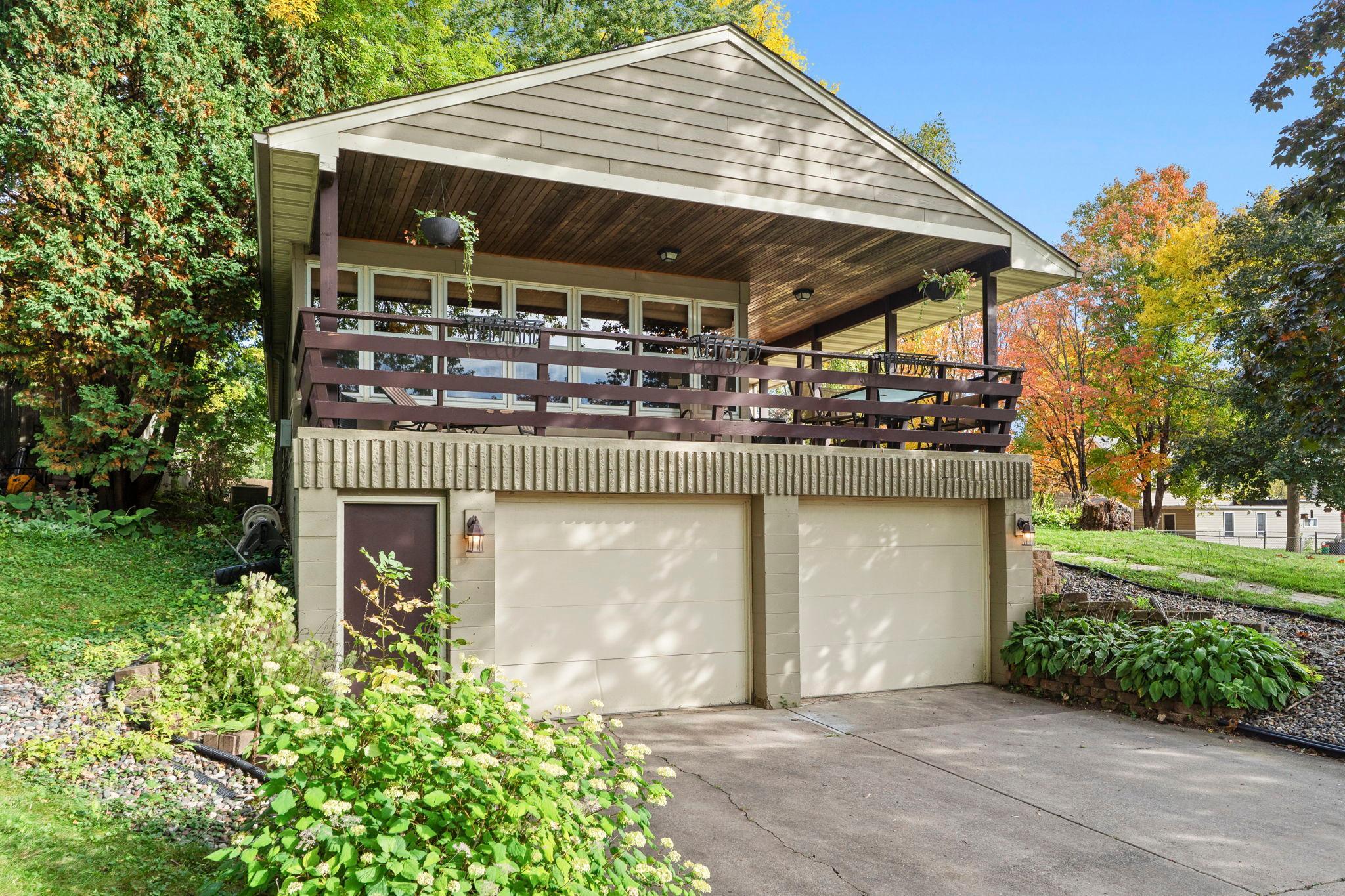 main property photo 54