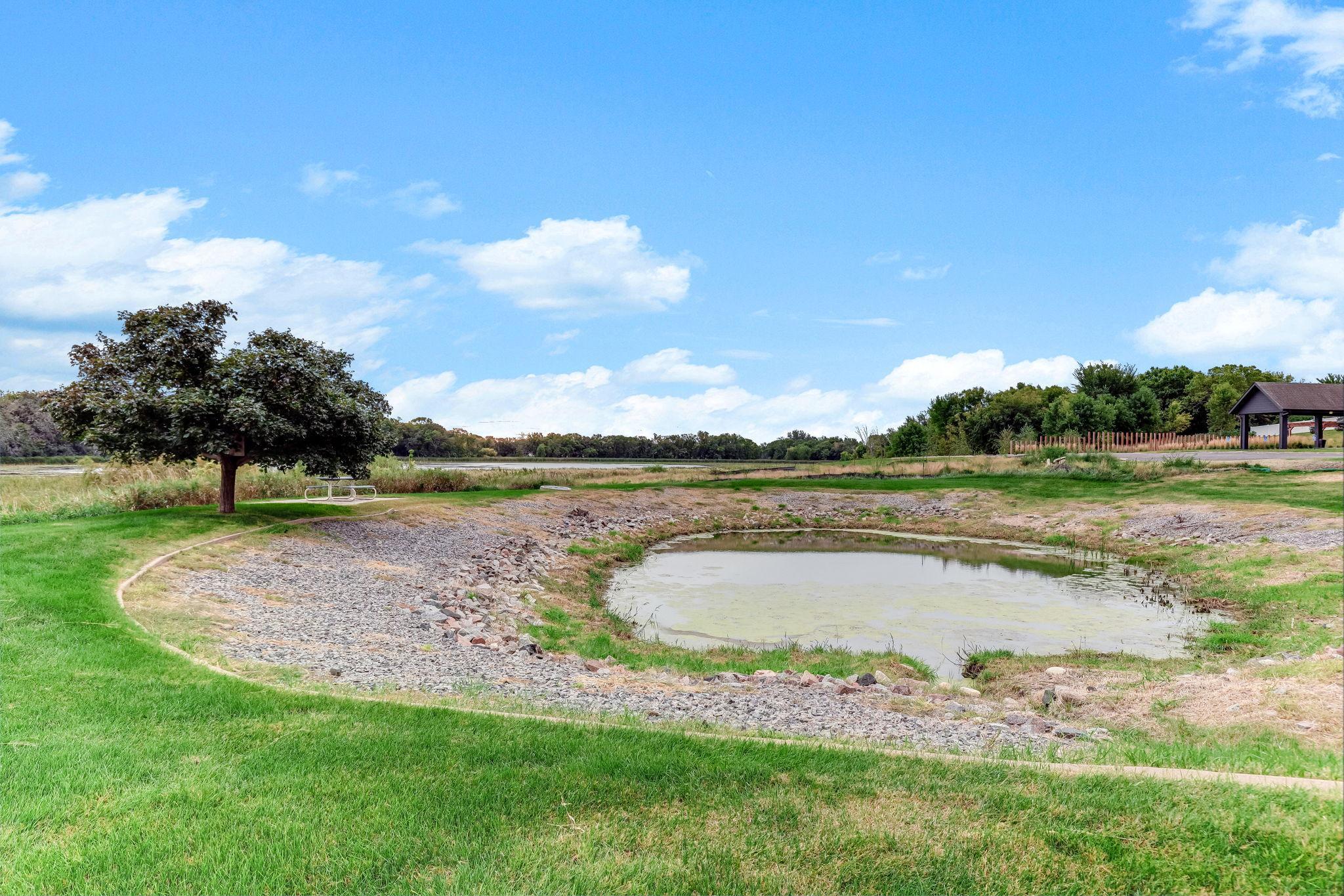 main property photo 40