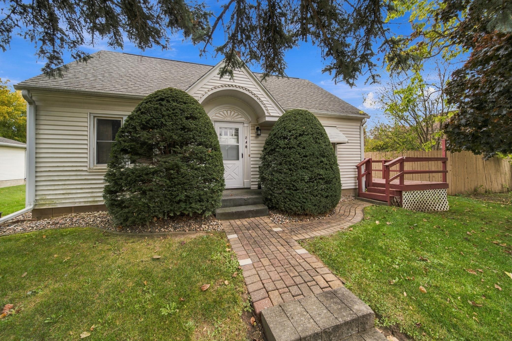main property photo 31