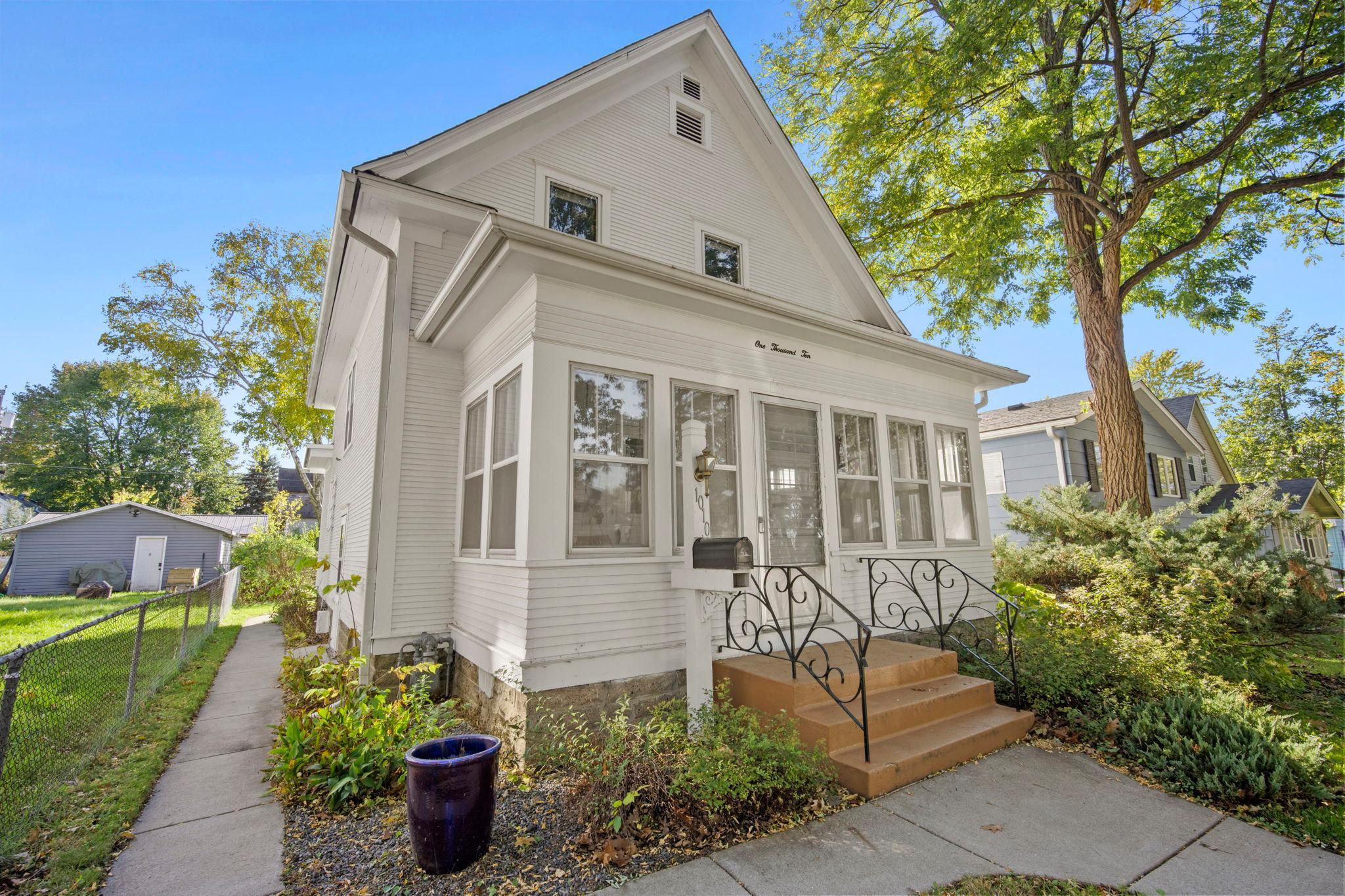 main property photo 48