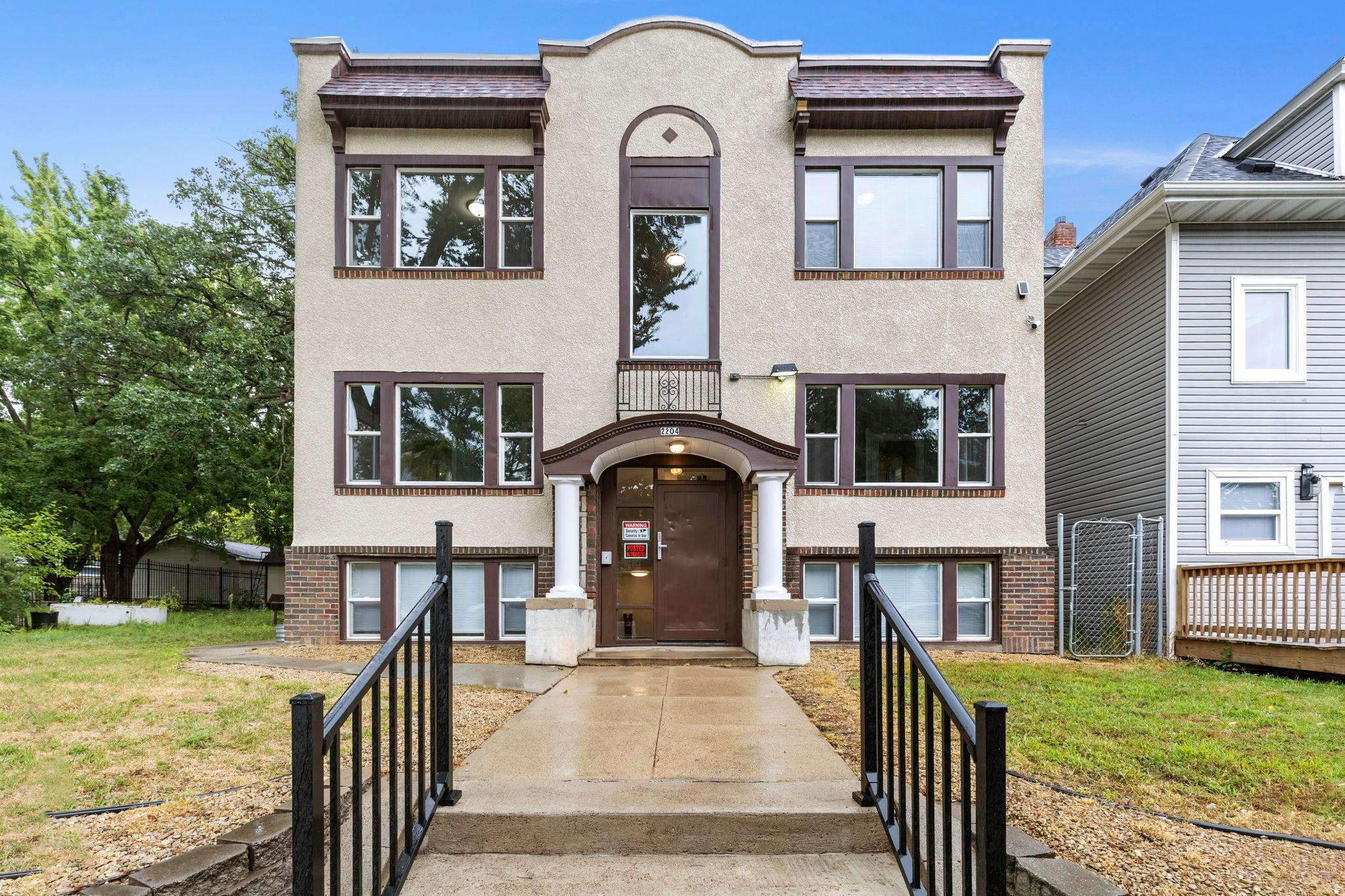 main property photo 14