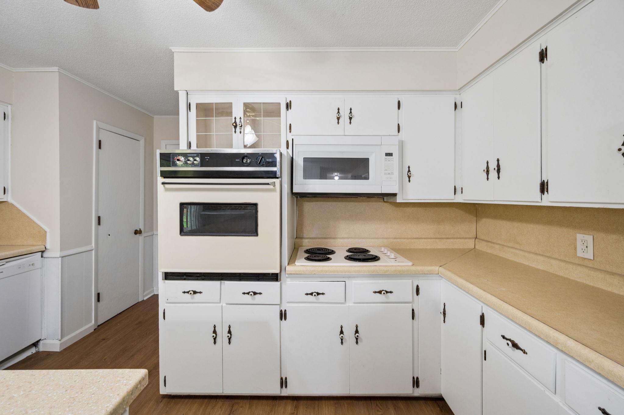main property photo 61