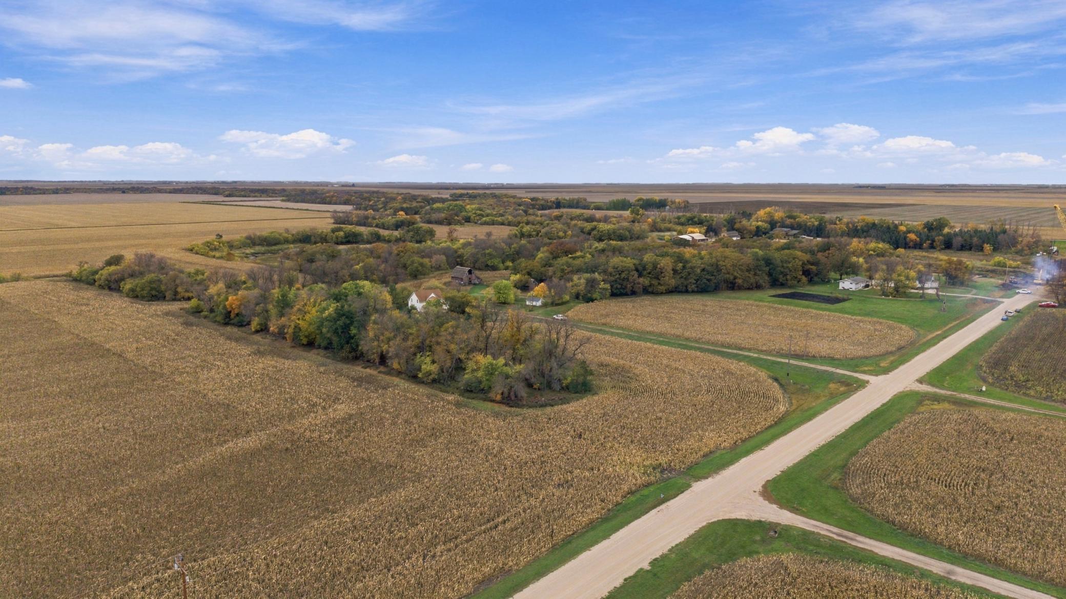 main property photo 19