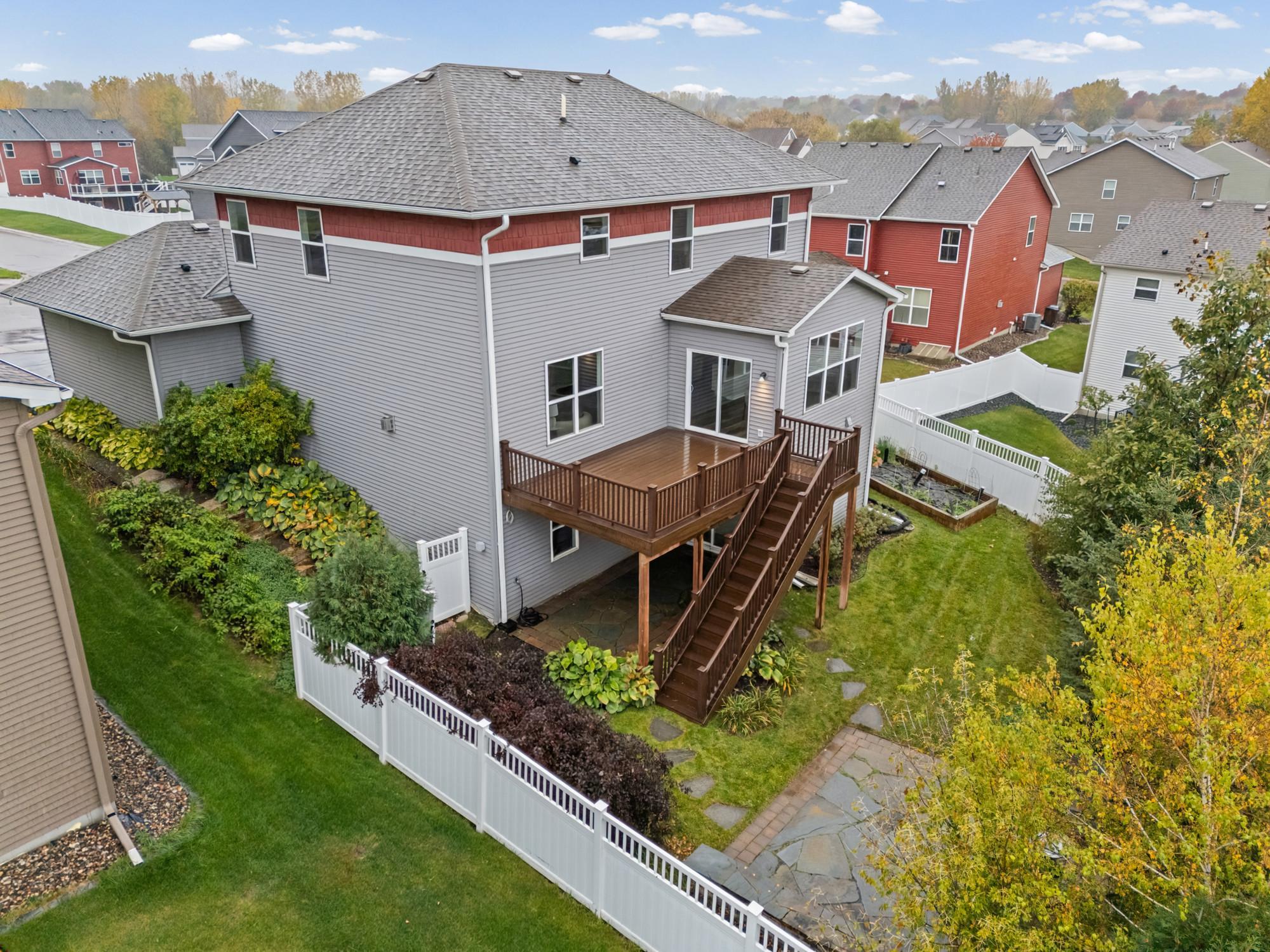 main property photo 47