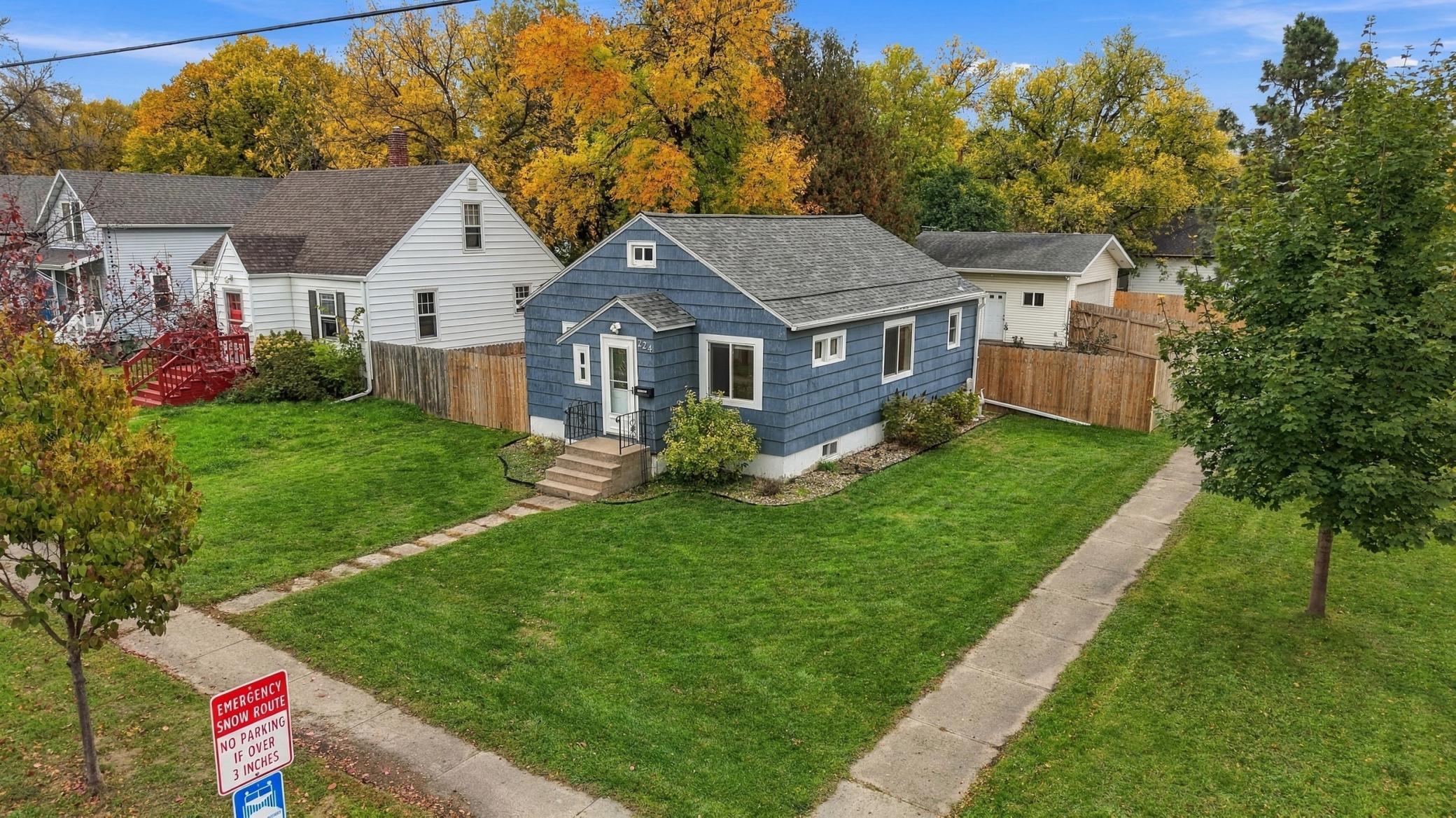 main property photo 27