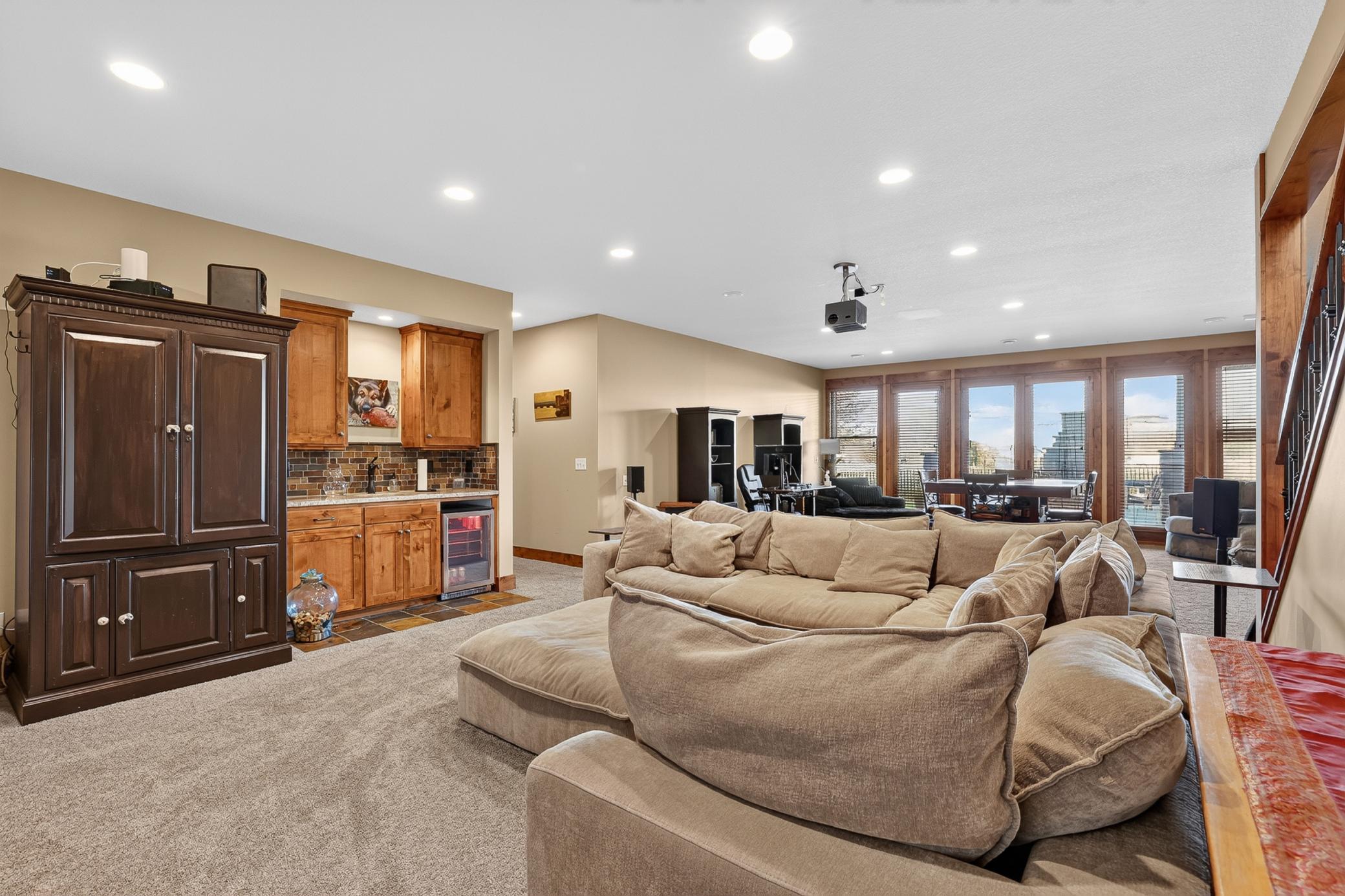 main property photo 86