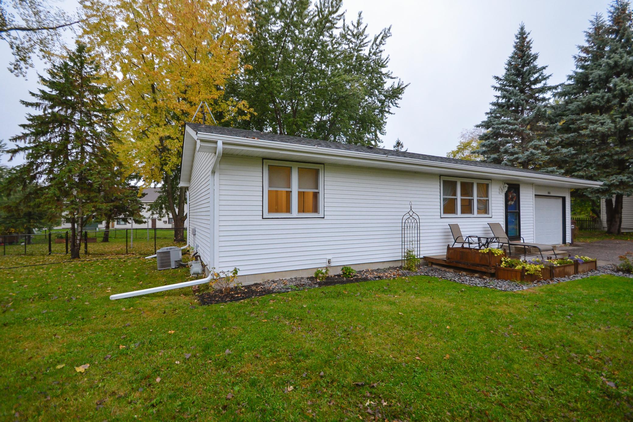 main property photo 50