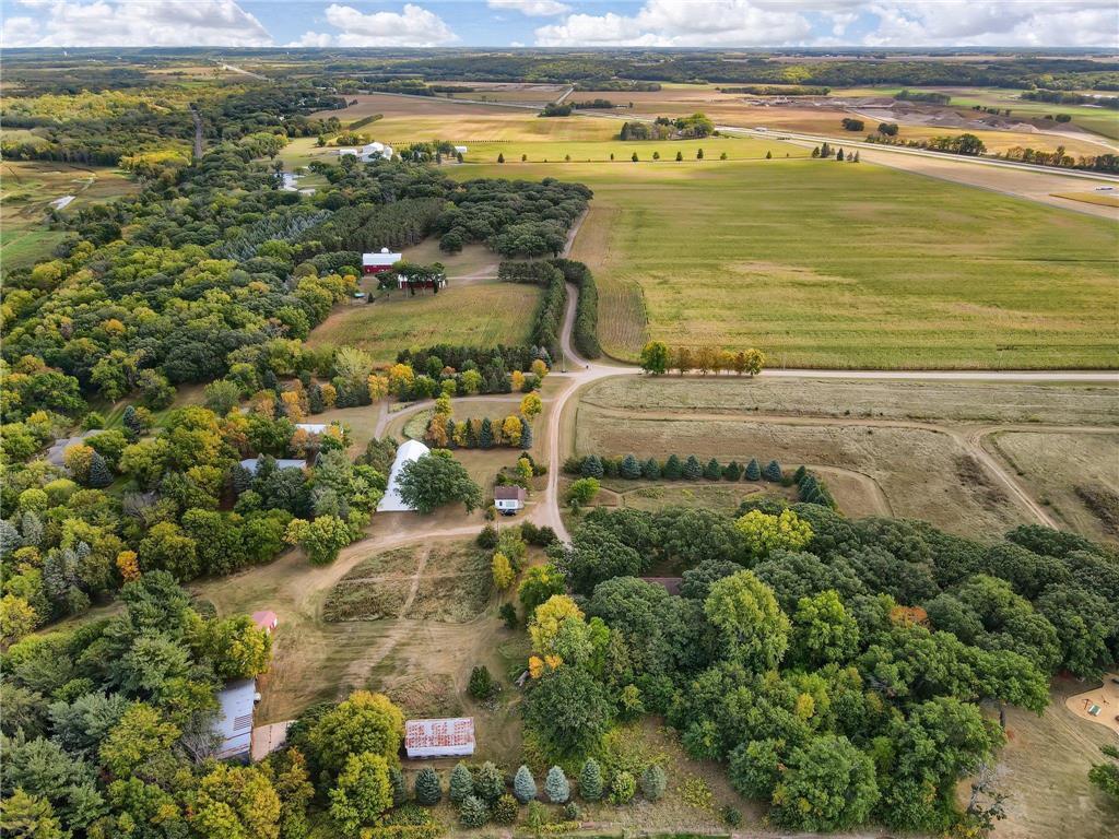 main property photo 17