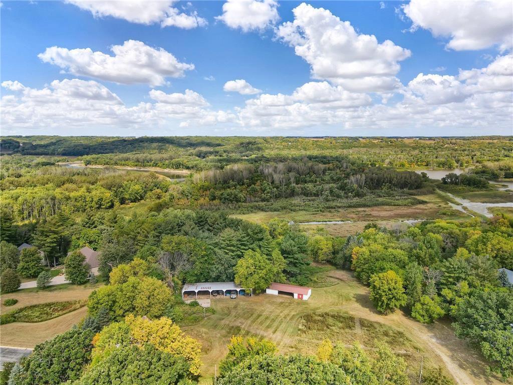 main property photo 22