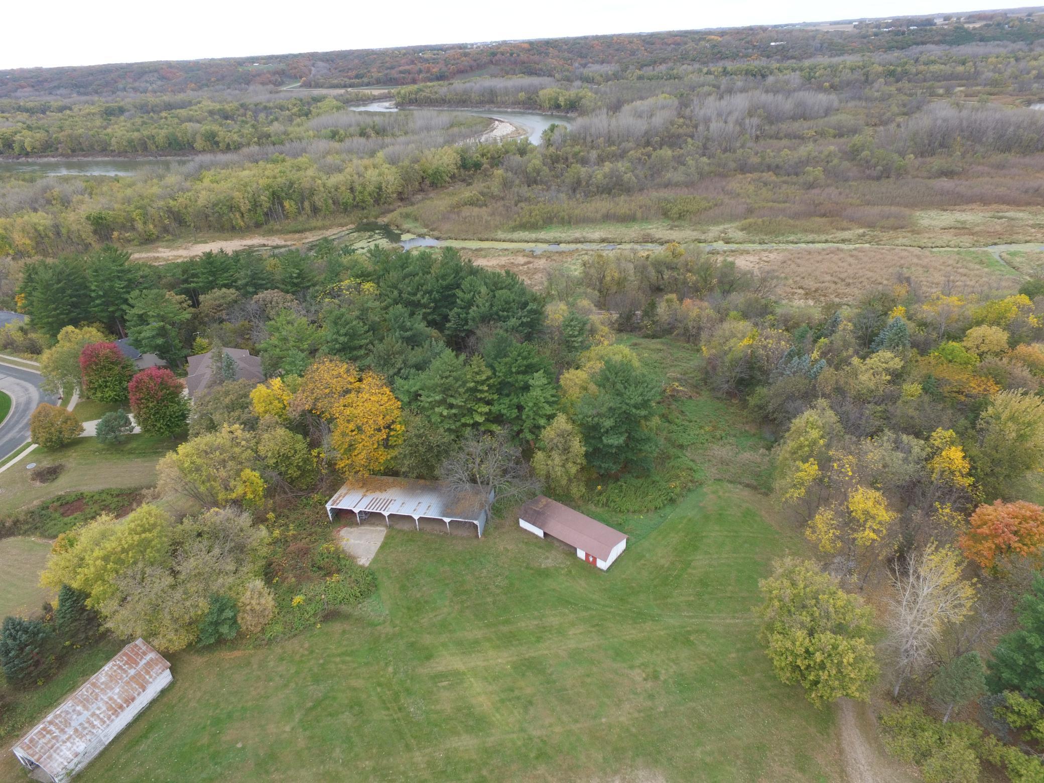 main property photo 39