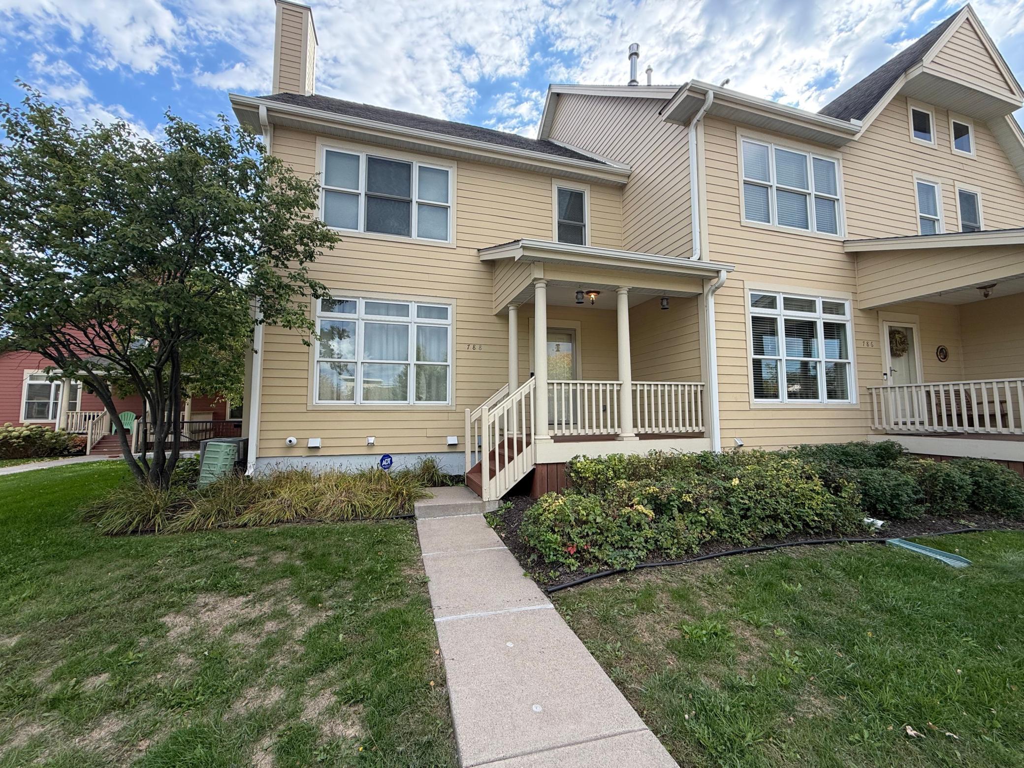 main property photo 25