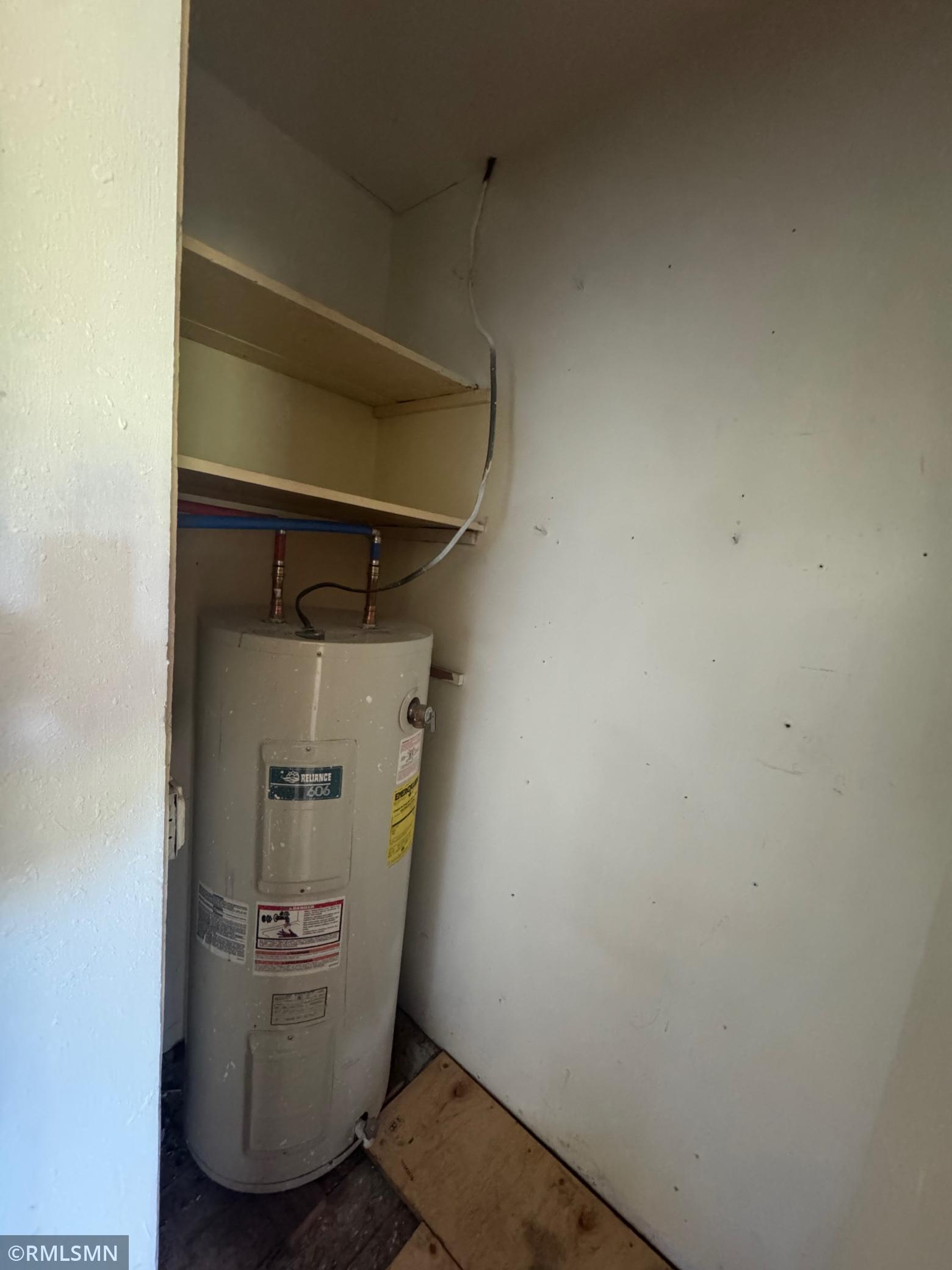 main property photo 20