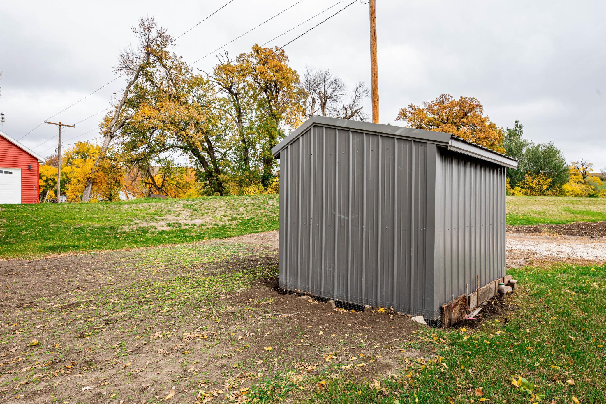 main property photo 29
