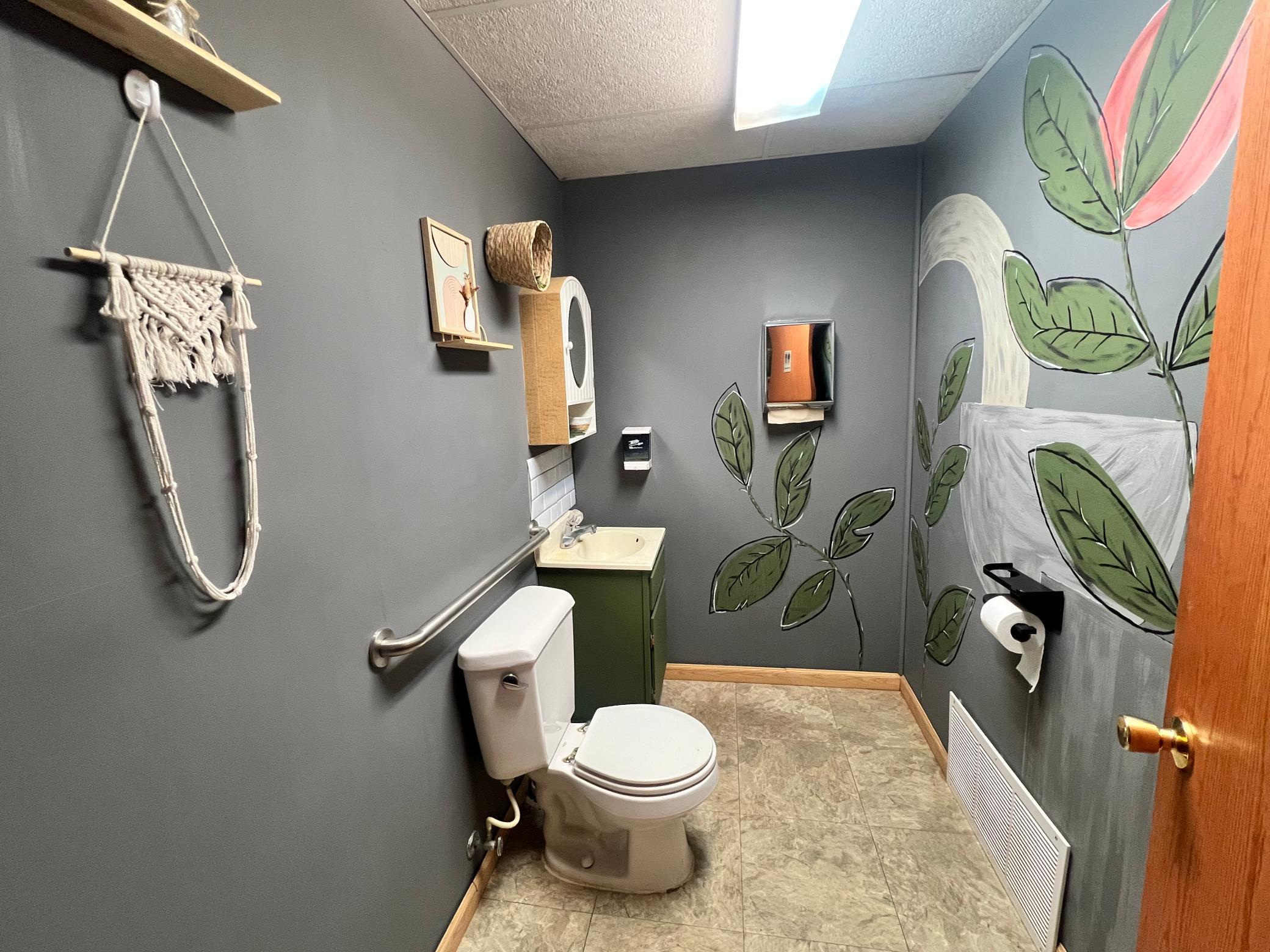 main property photo 12