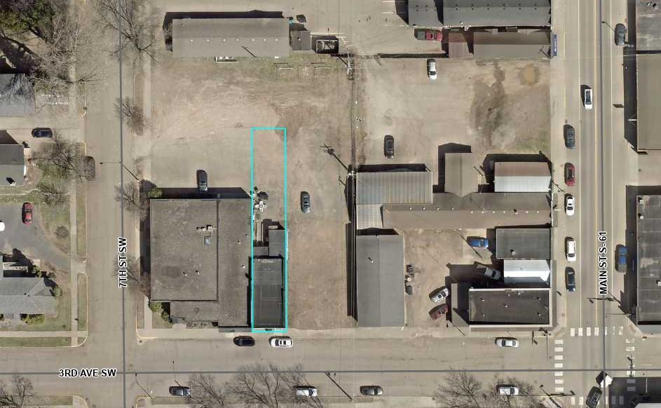 main property photo 17