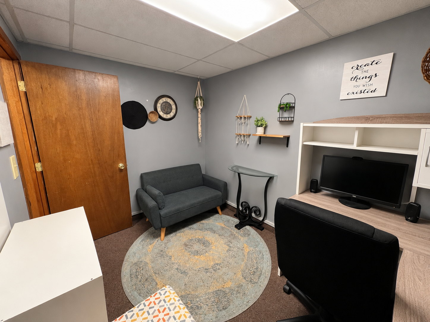 main property photo 5