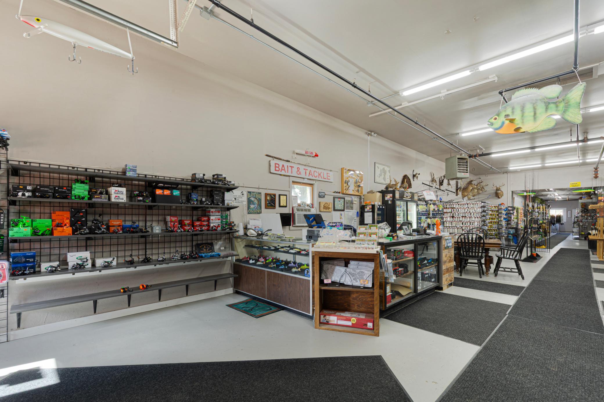 main property photo 17