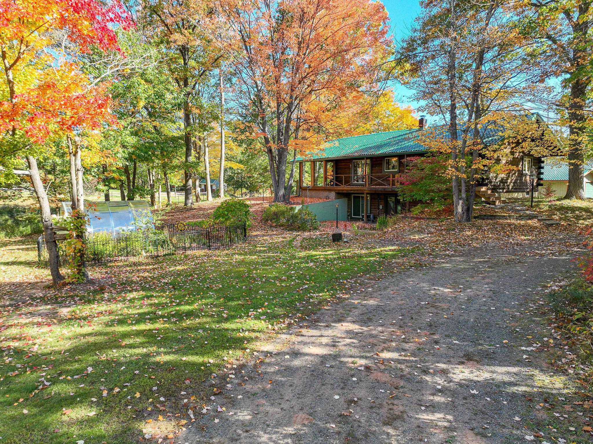 main property photo 41