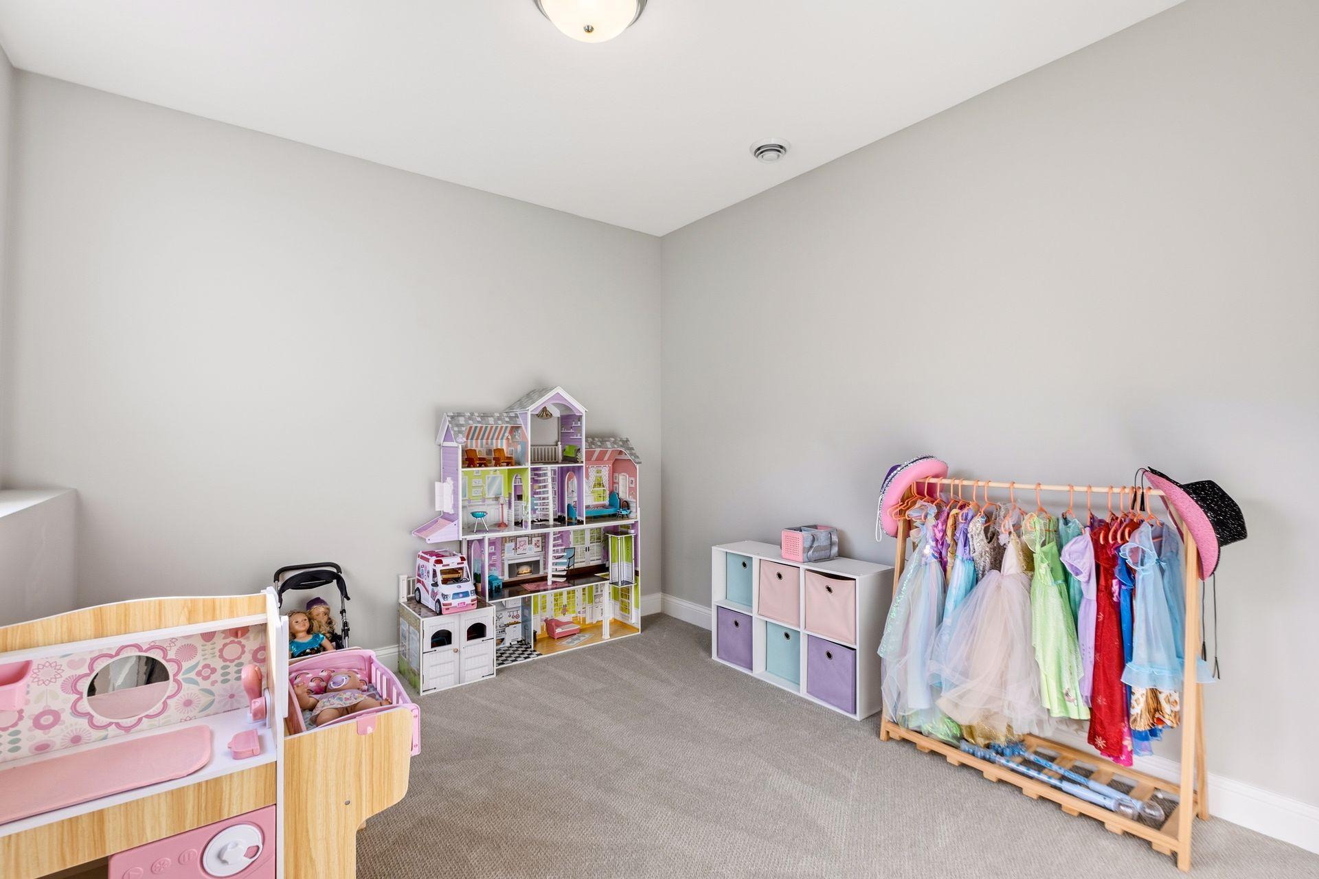 main property photo 54