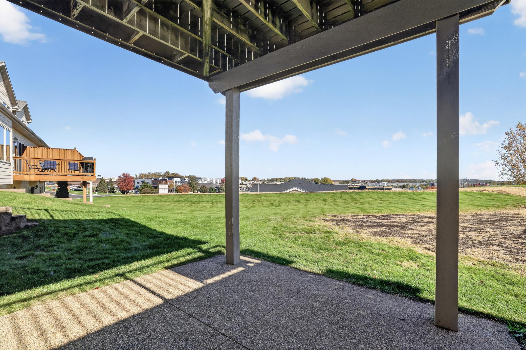 main property photo 32