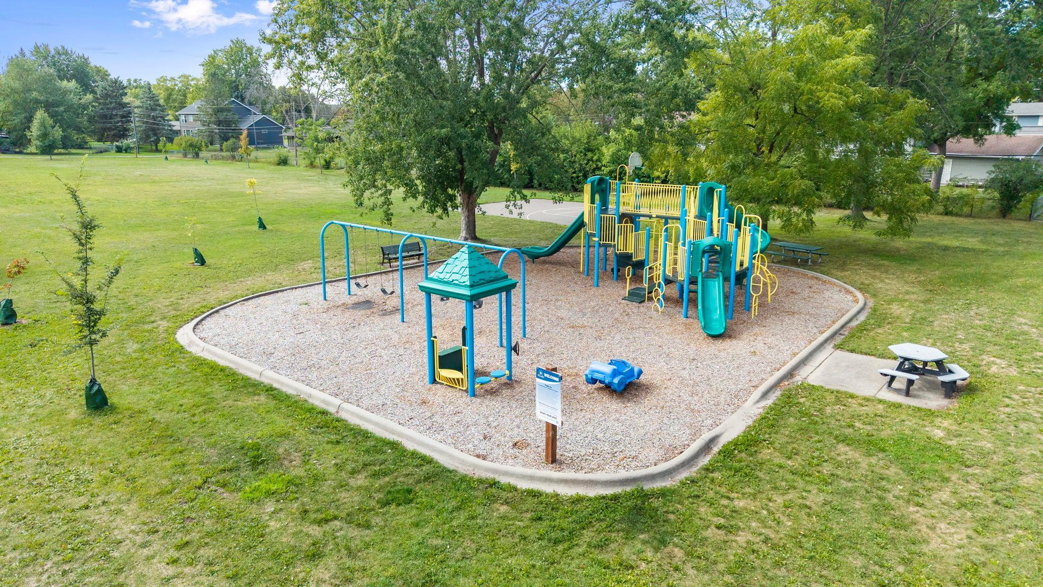 main property photo 39