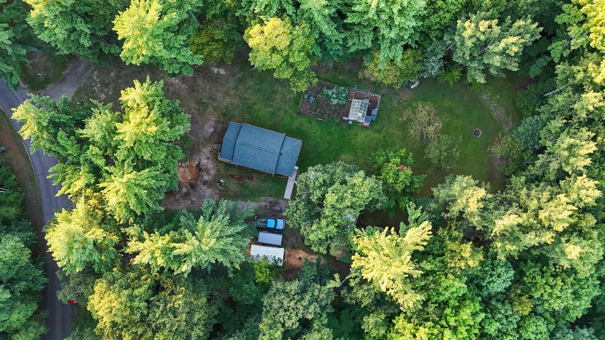 main property photo 33