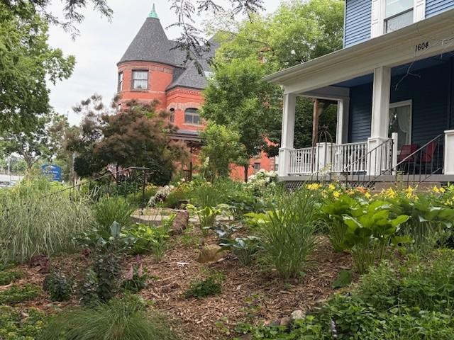 main property photo 41