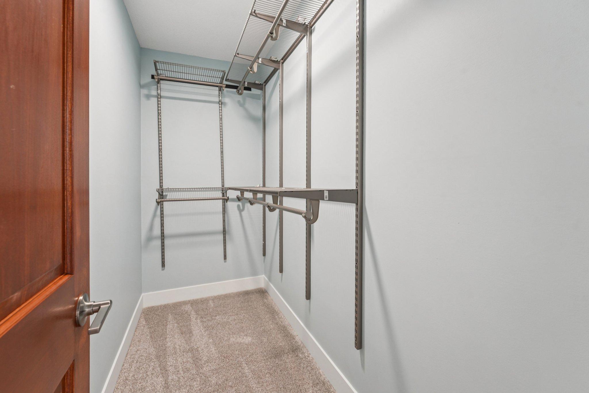 main property photo 70