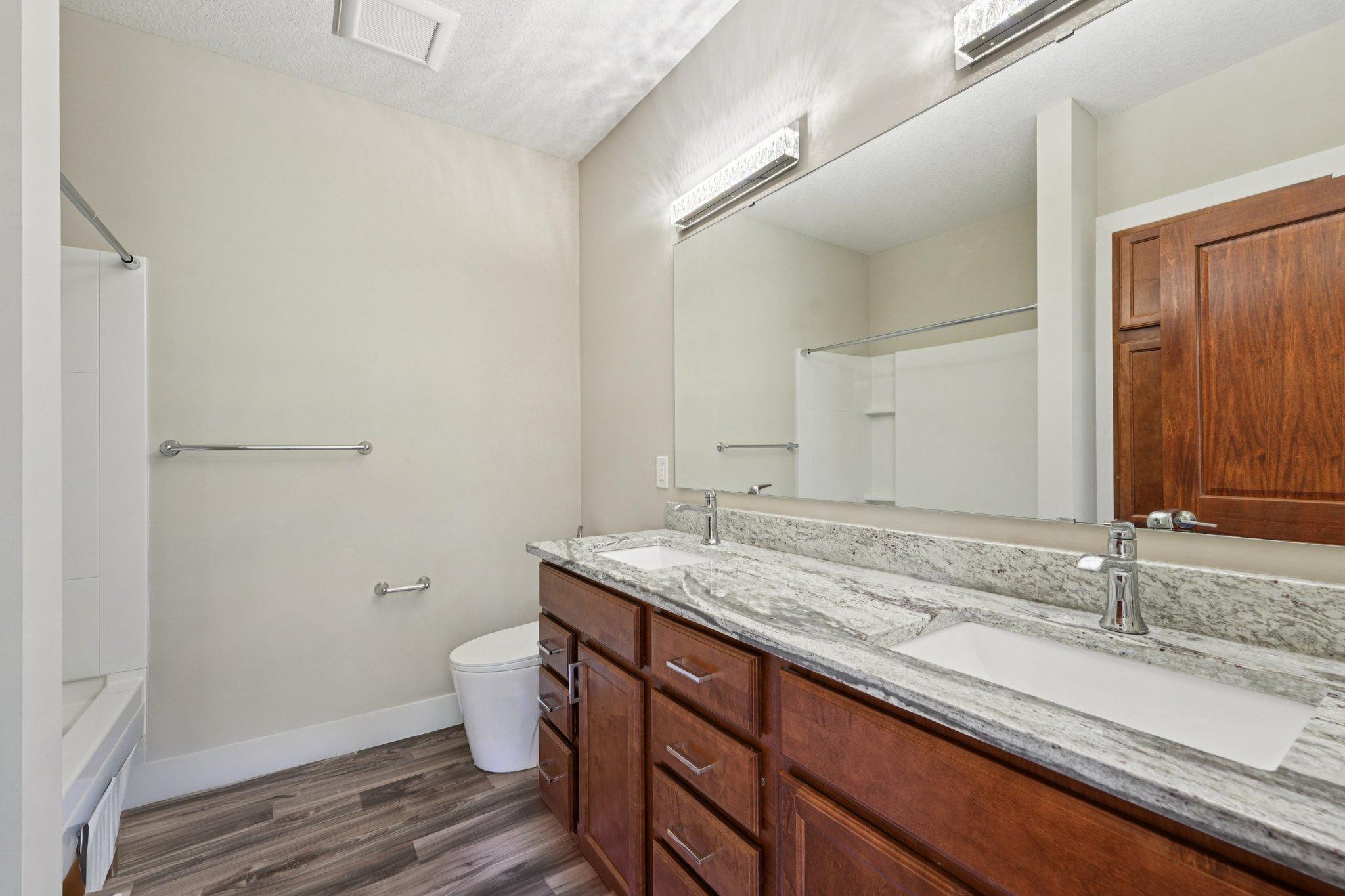 main property photo 74
