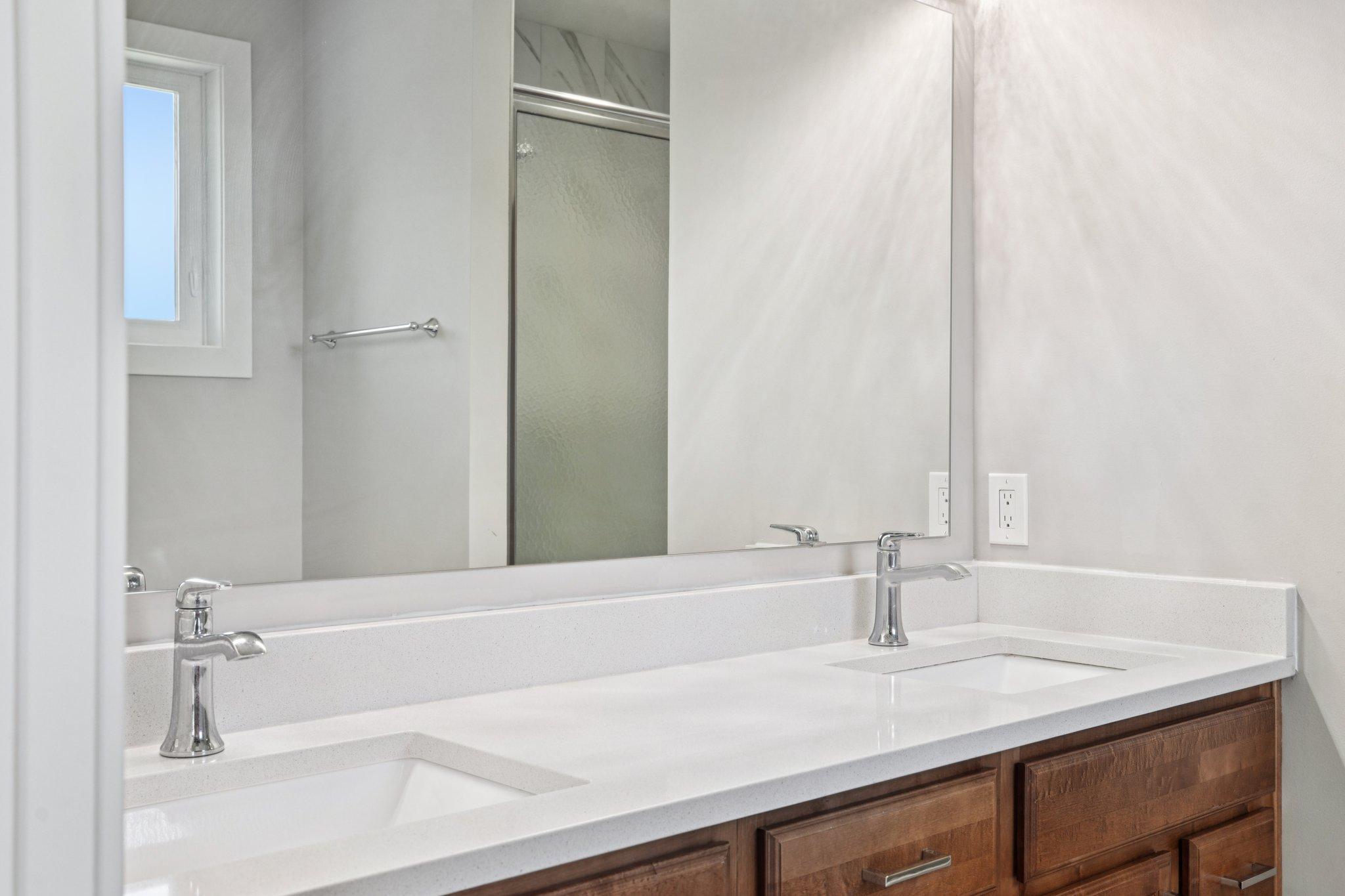 main property photo 86