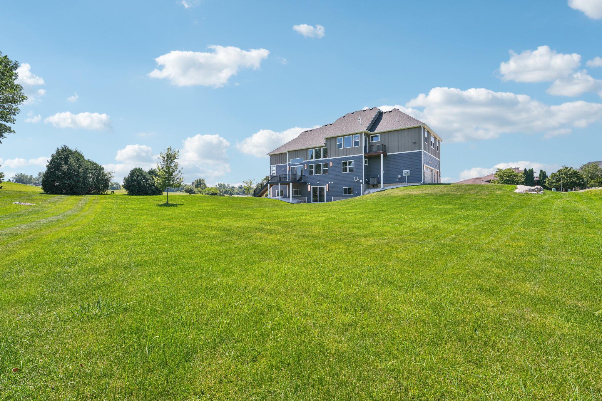 main property photo 99