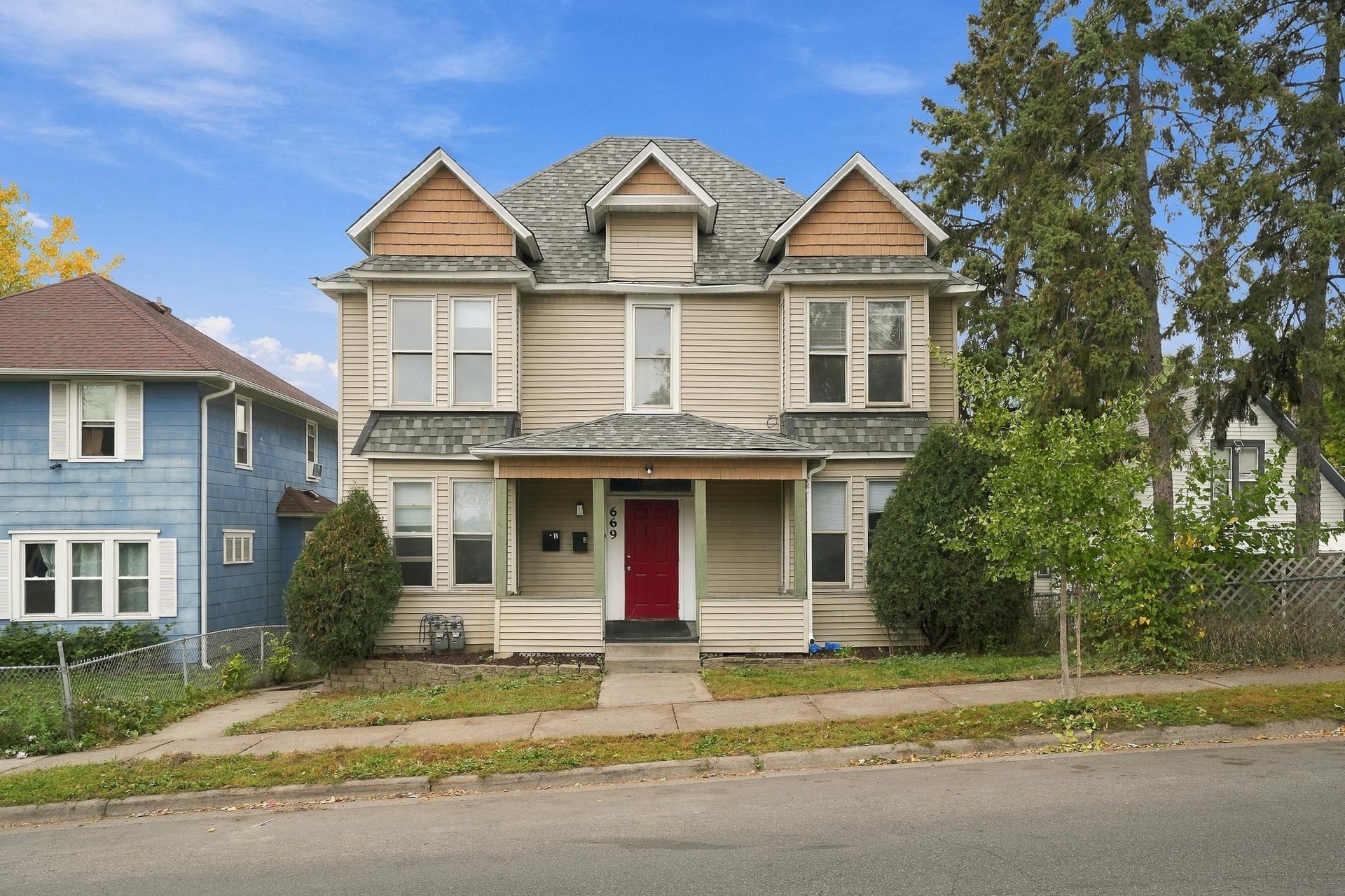 main property photo 0