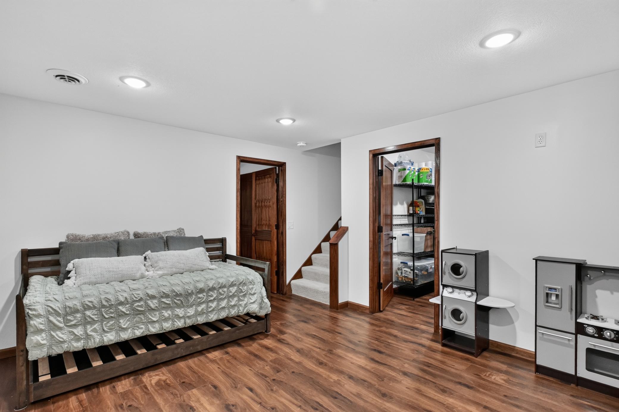 main property photo 54