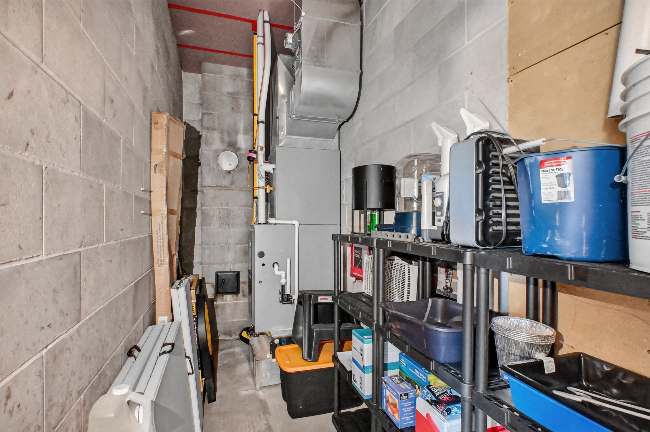 main property photo 59